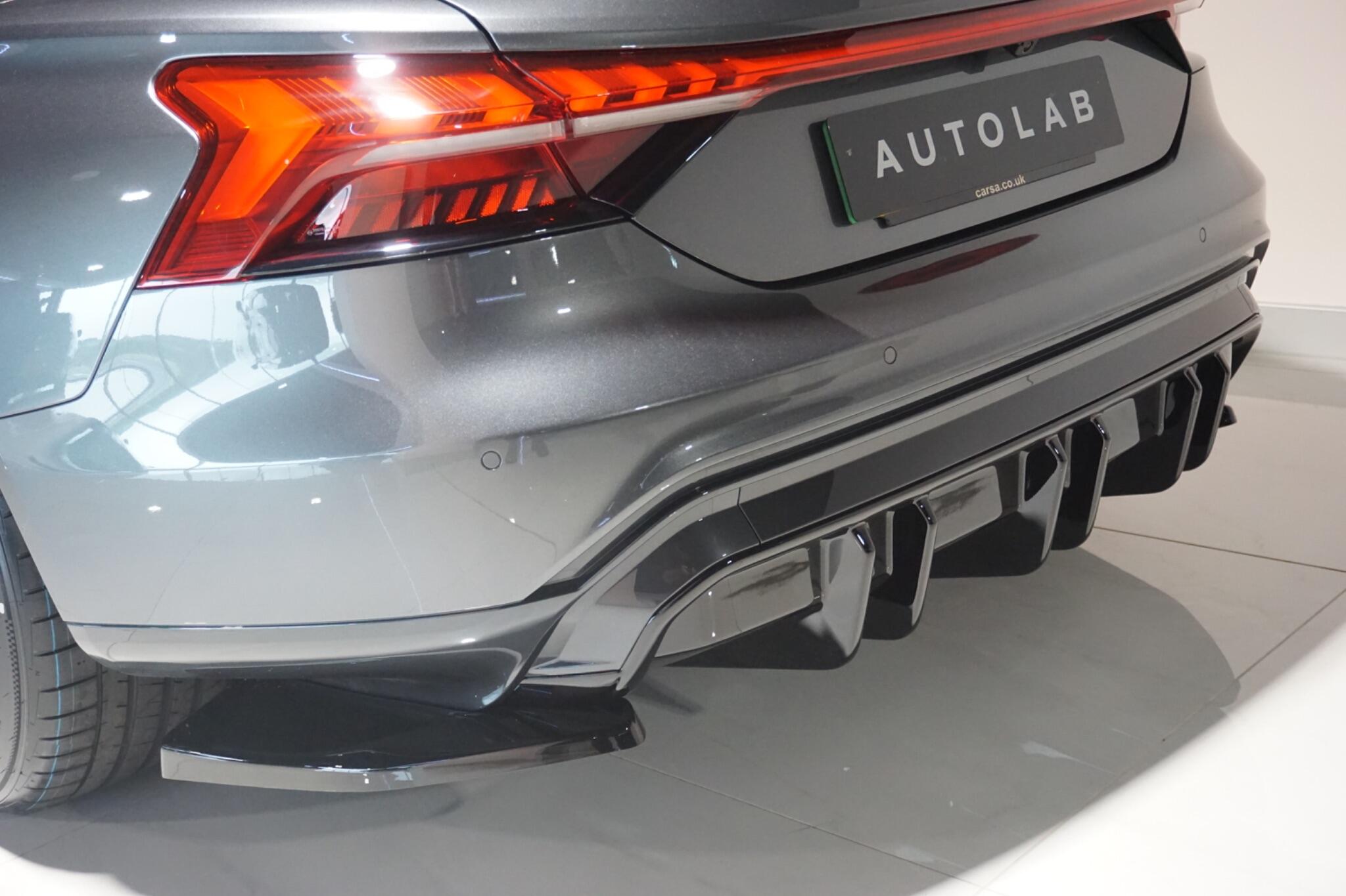 Audi e-tron GT 93.4kWh Saloon 4dr Electric Auto quattro (476 ps)